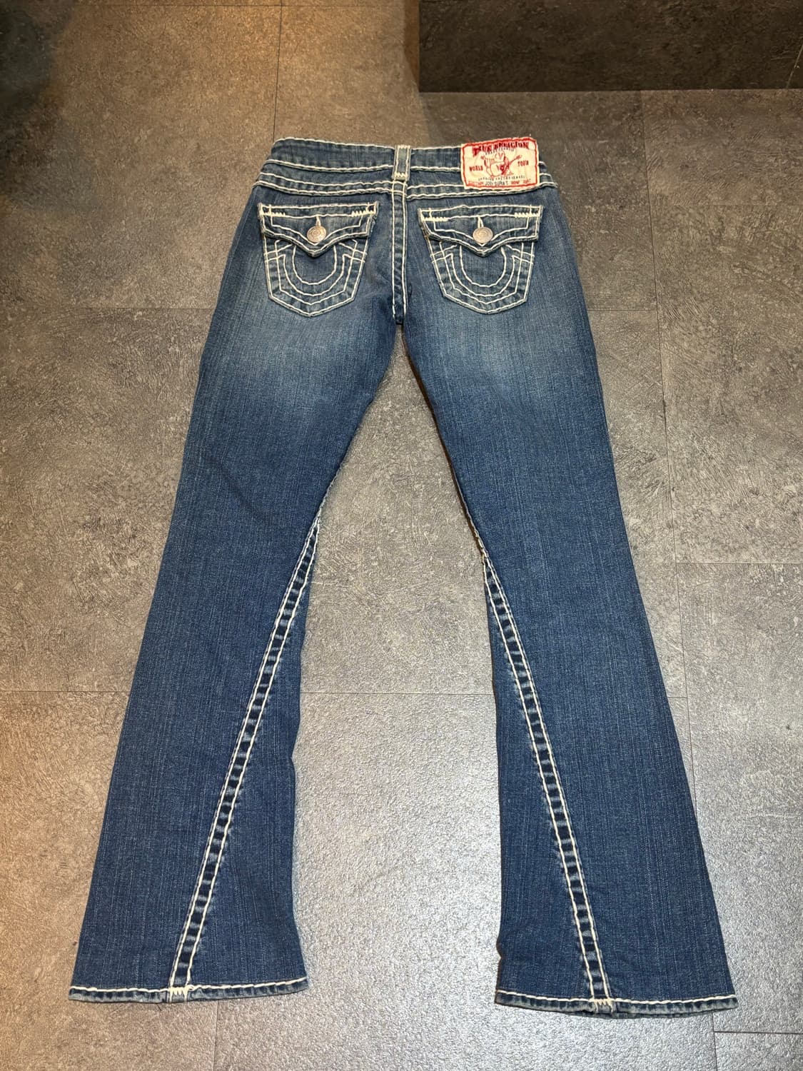 트루릴리젼 부츠컷 데님팬츠 24사이즈 상품이미지4