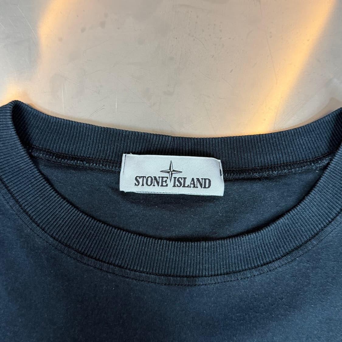 [리오브] 스톤아일랜드 로고 패치 롱슬리브 상품이미지4