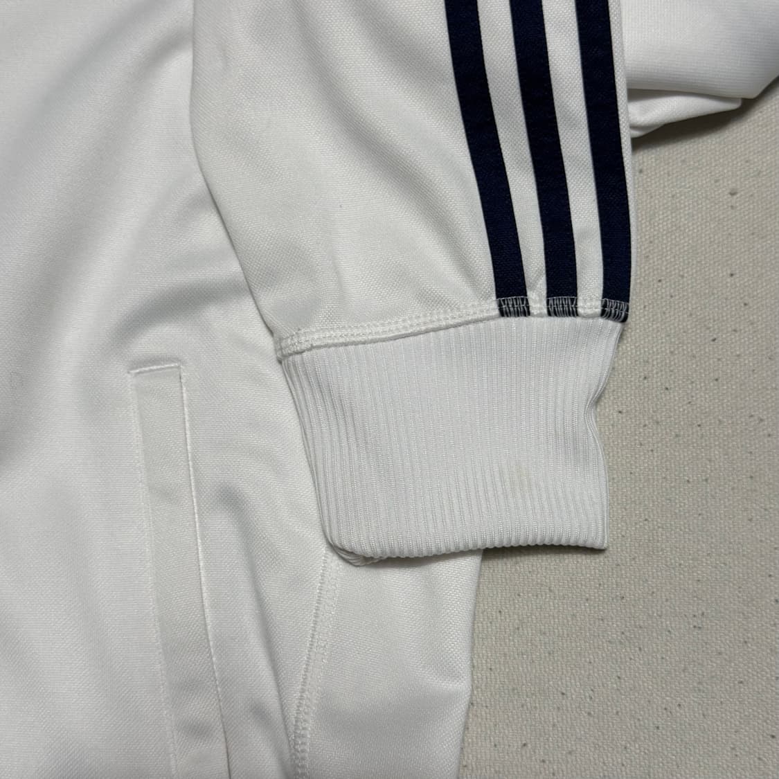 M 아디다스 레알 마드리드 네이비라인 화이트 트랙탑 상품이미지6