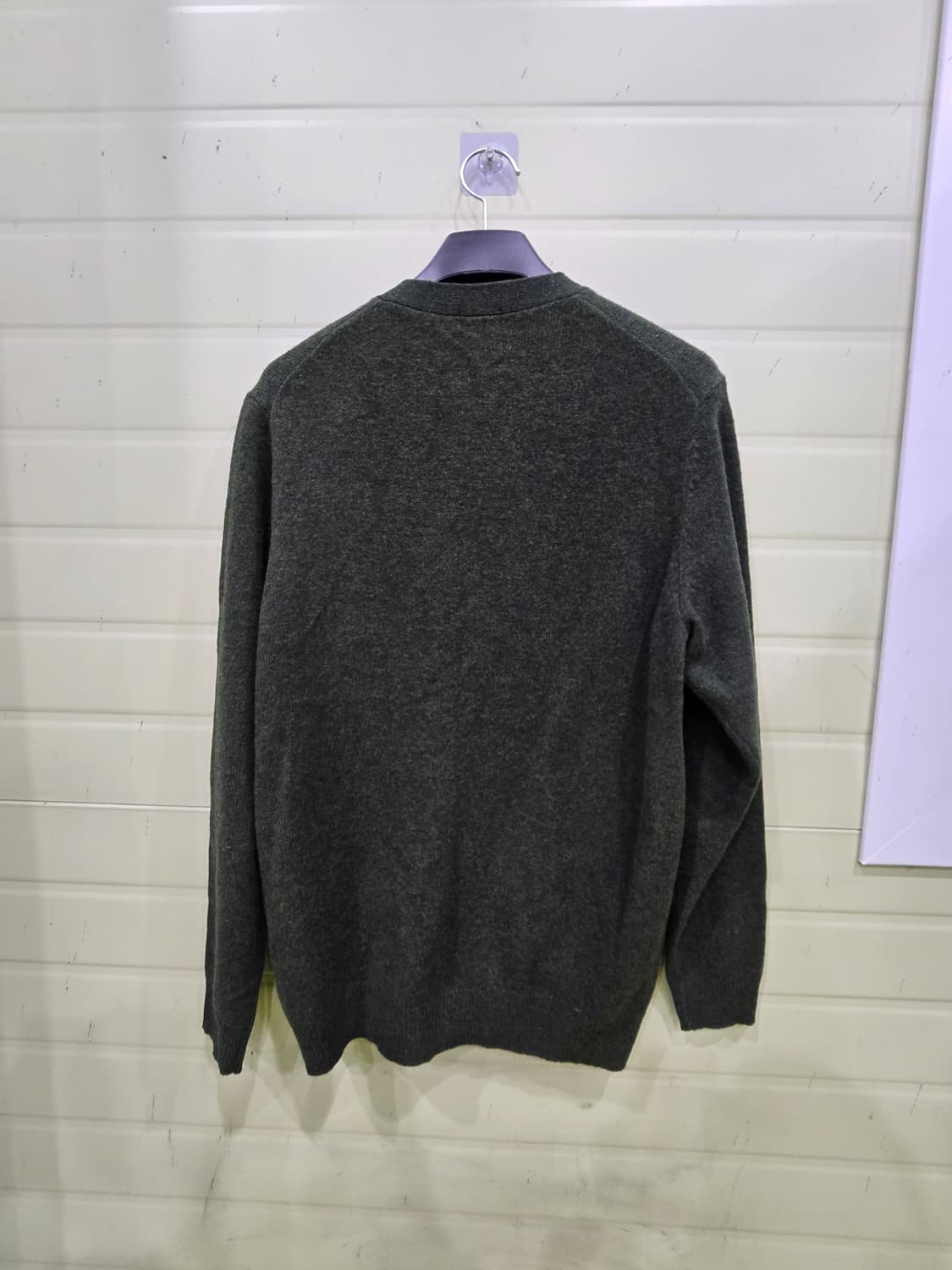 유니클로 다크 그린 모 100% 가디건  XL 상품이미지5