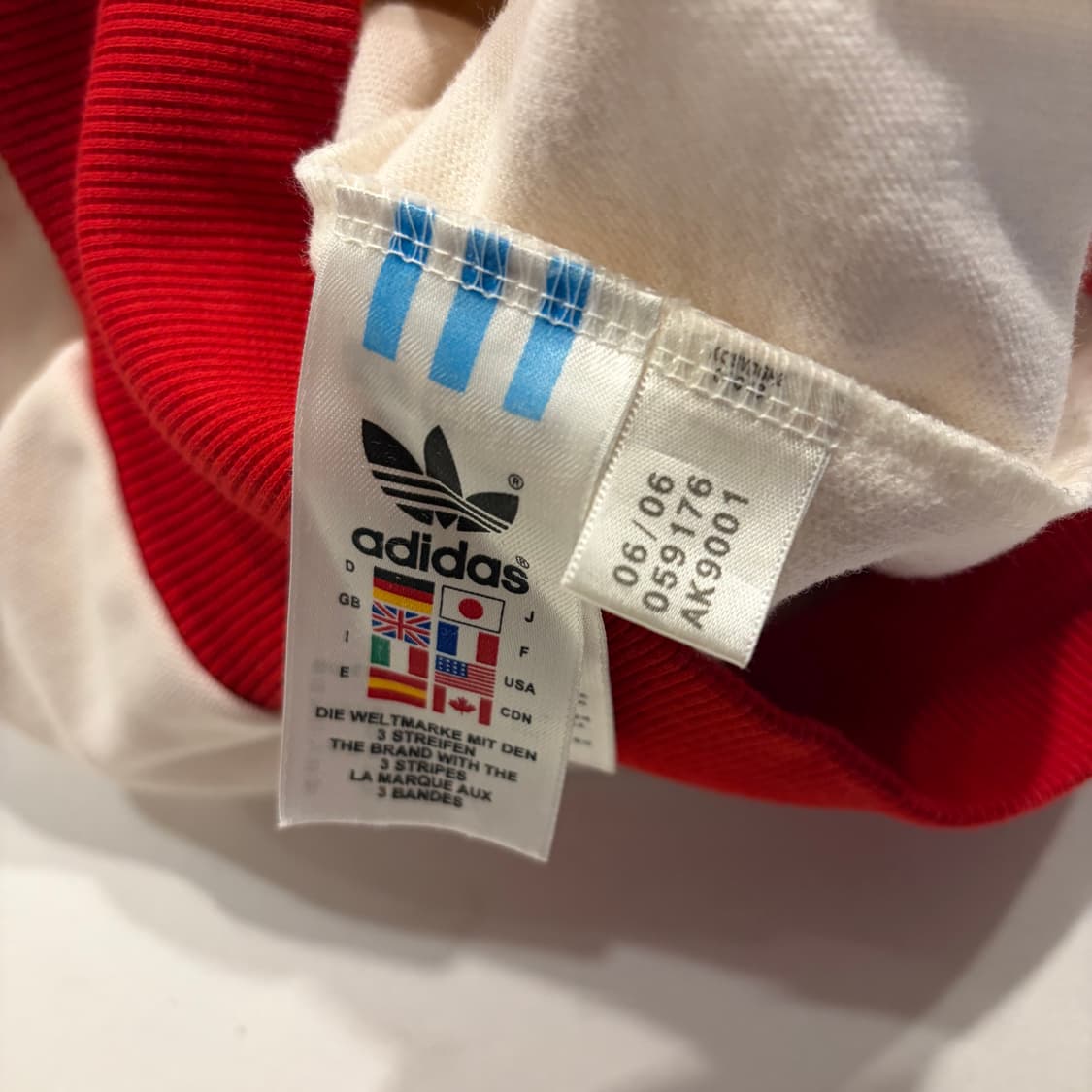 [95] 06s 아디다스 도쿄 화이트레드 트랙탑 져지 C484 상품이미지9