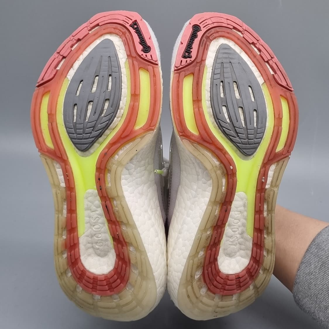 아디다스 울트라부스트21 여성운동화230 상품이미지3