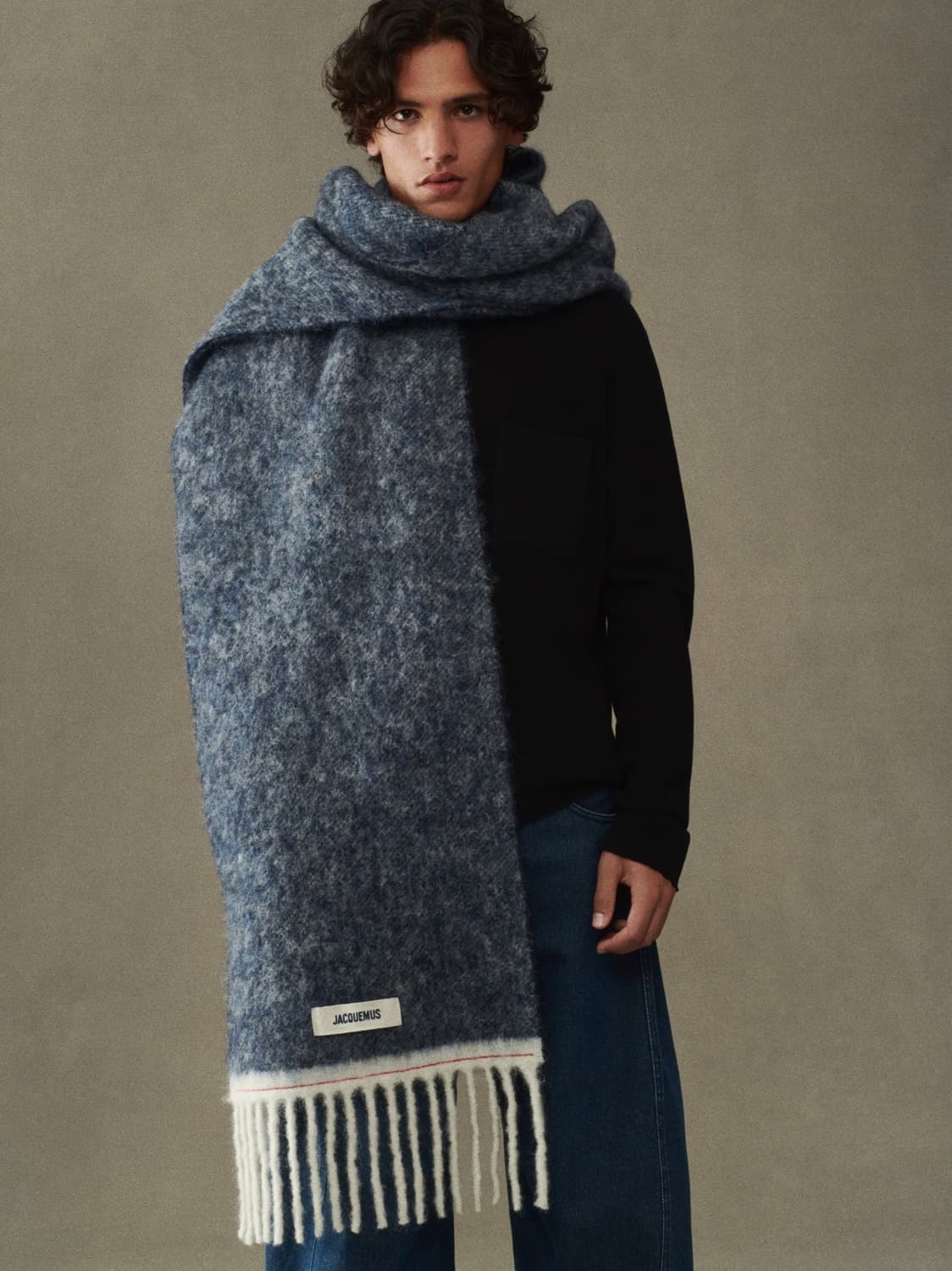 자크뮈스 25fw 카로 알파카 머플러 상품이미지1