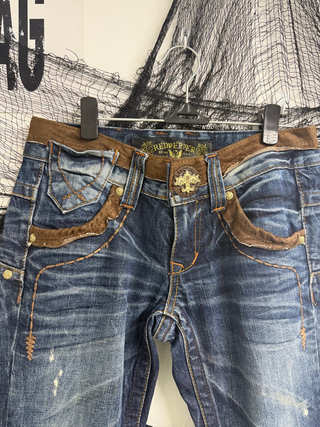 Red pepper lowrise patch detail jeans 상품이미지5