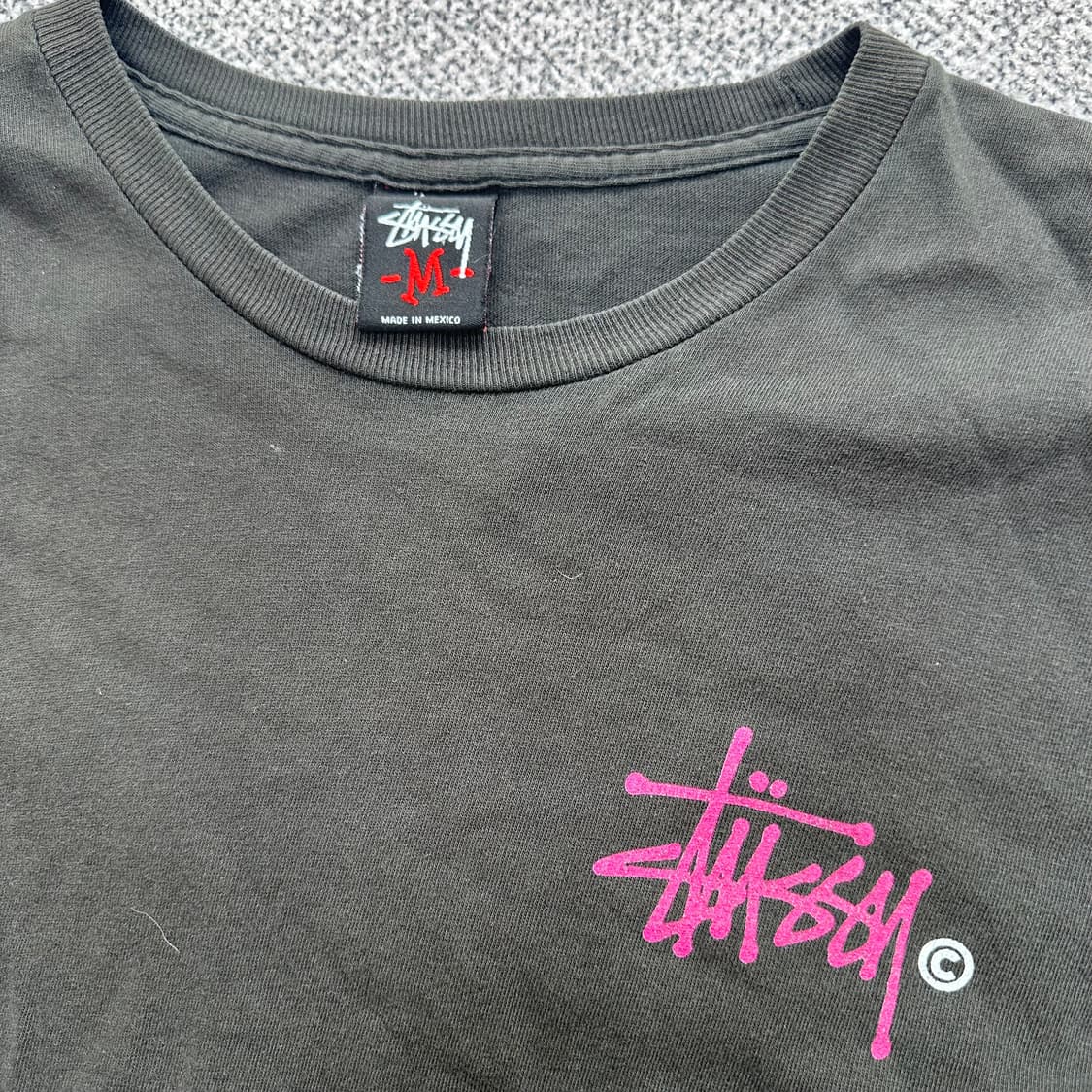 스투시(Stussy) 베이직 로고 반팔 티셔츠 상품이미지3