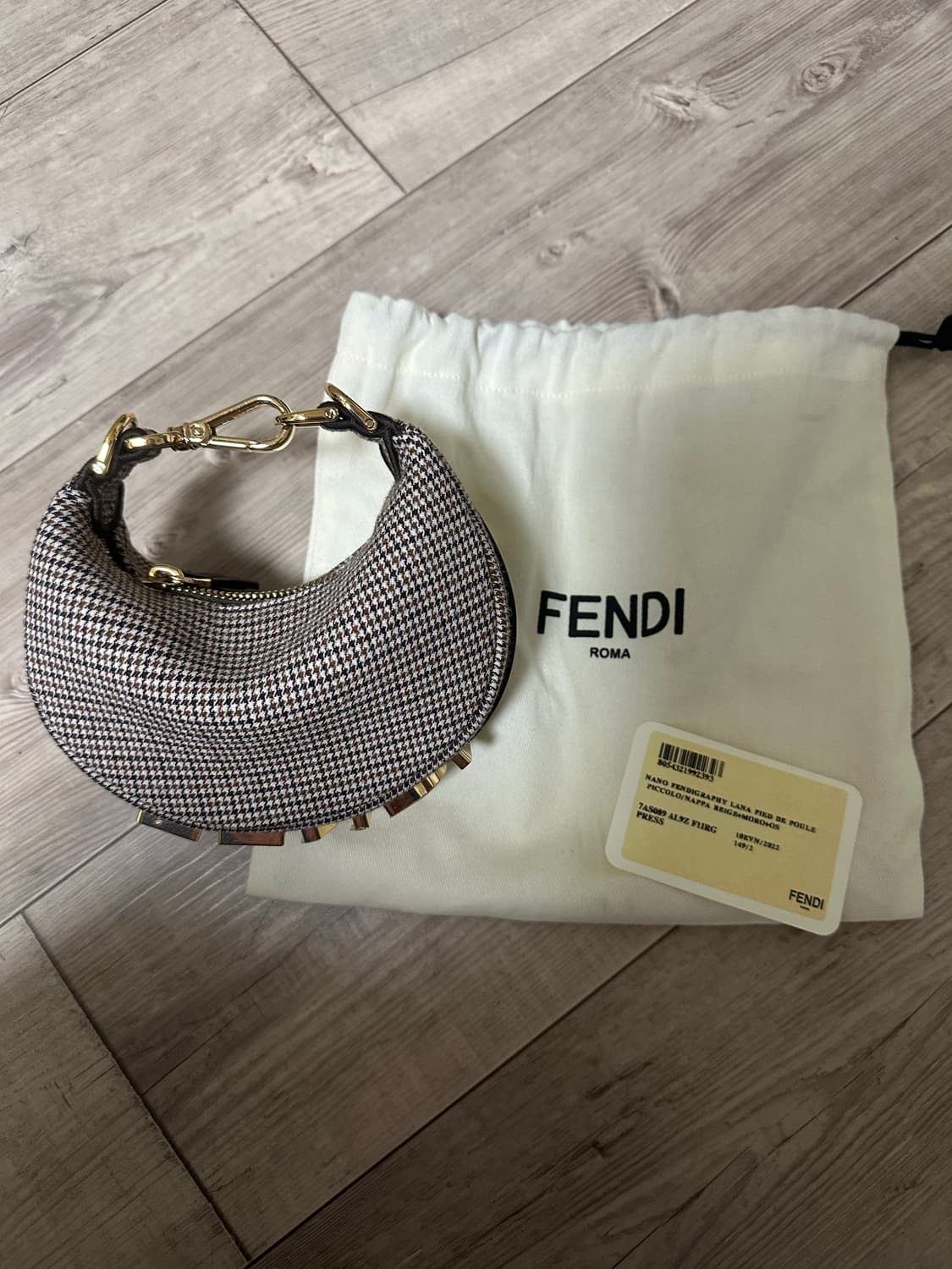 펜디 펜디그라피 나노백 상품이미지1