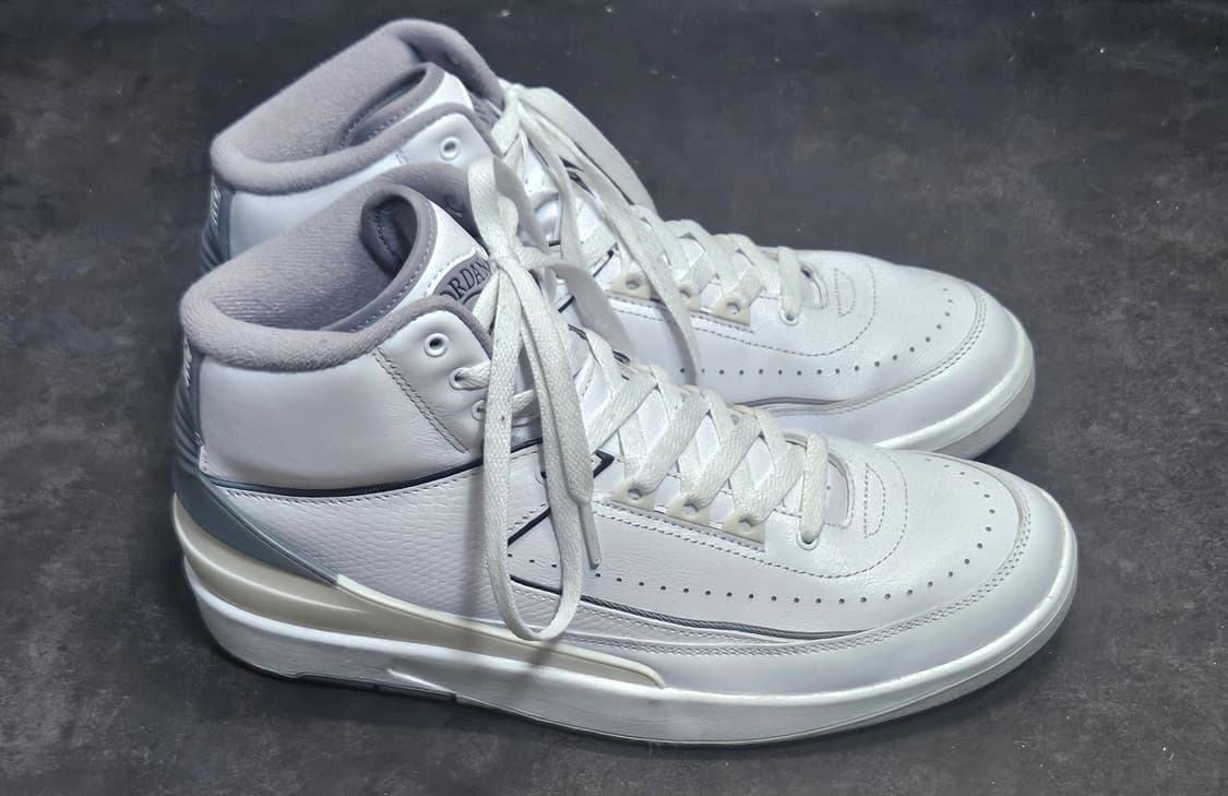 [S급] 에어 조던 2 레트로 뉴트럴 그레이 270mm 상품이미지3