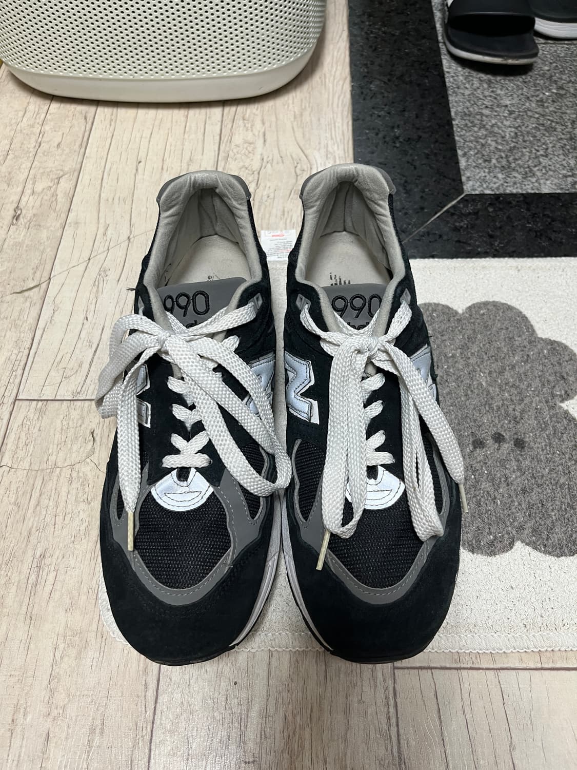 뉴발란스 990v2 블랙 275 상품이미지2