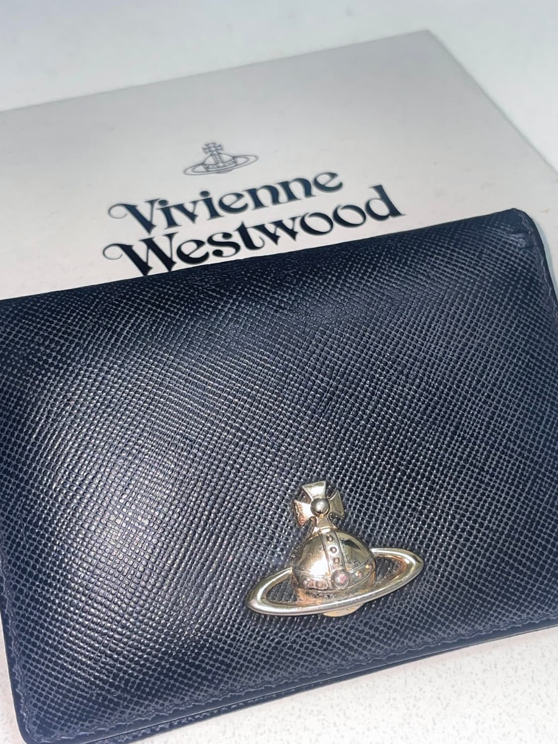 비비안웨스트우드 지갑 블랙 금장 상품이미지1