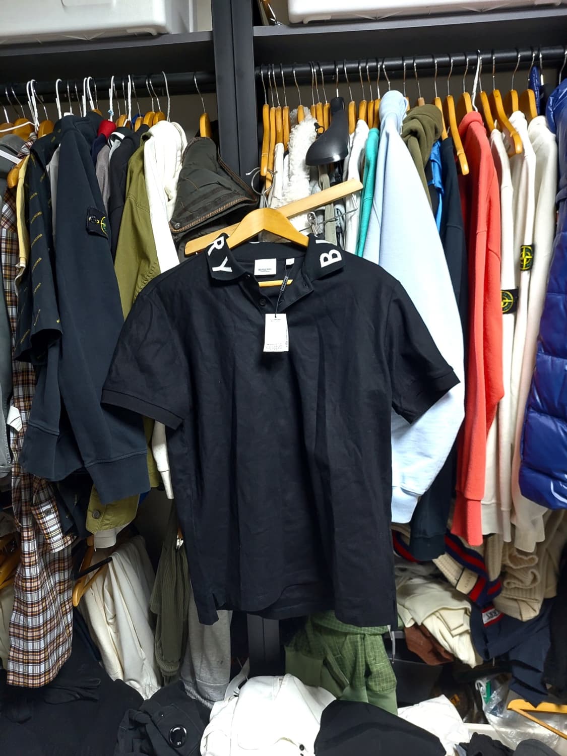 버버리 블랙 버버리로고 카라 반팔 백화점판 상품이미지1