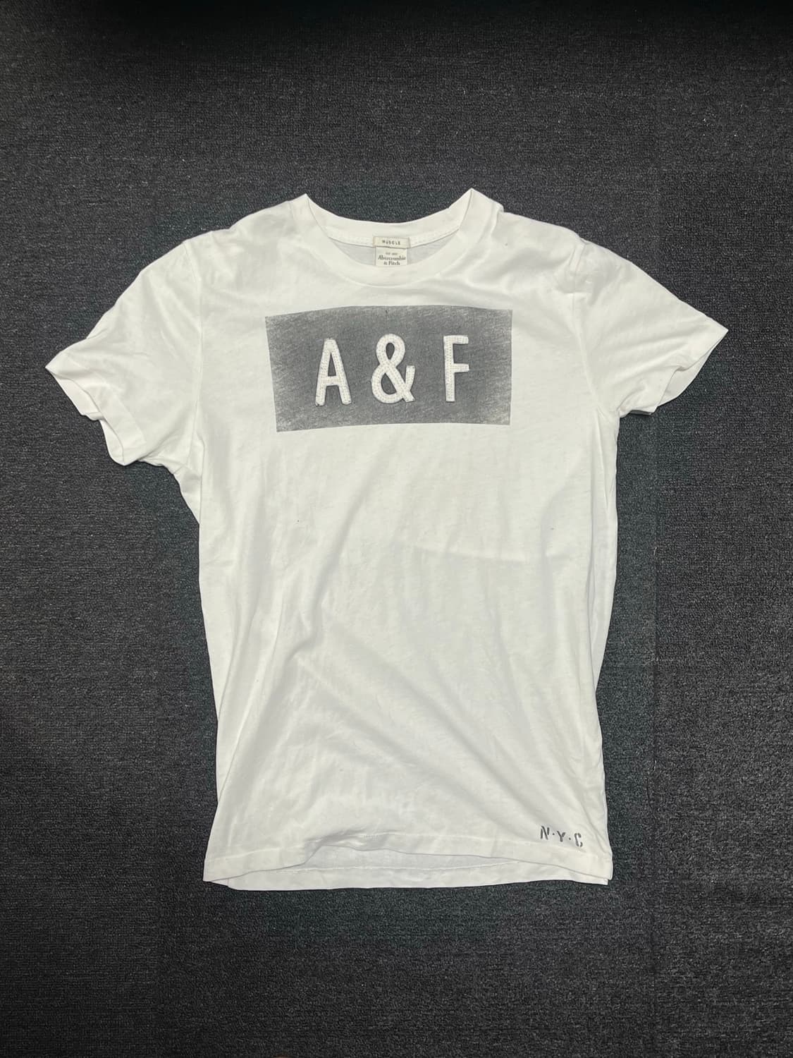 아베크롬비 A&F 머슬핏 티 상품이미지2