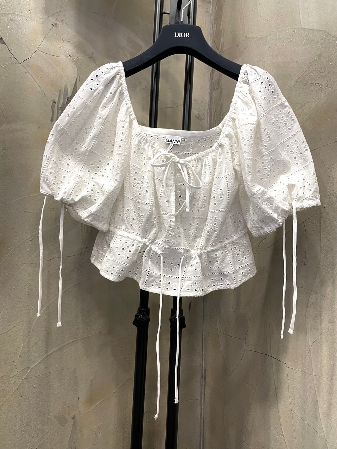 가니 Broderie Anglaise Cropped Top 55~66 상품이미지1
