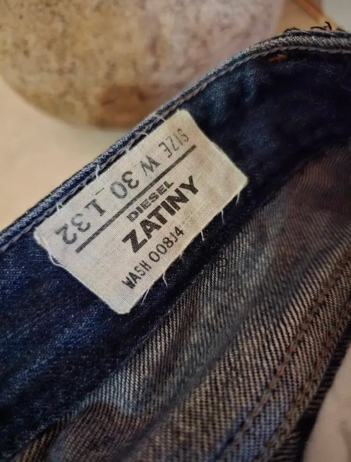디젤 자티니 zatiny 30사이즈입니다. 상품이미지3