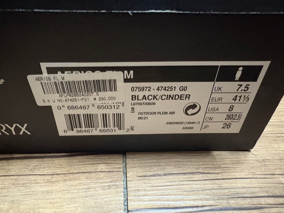 260)아크테릭스 에어리어스 FL M 판매합니다. 상품이미지6