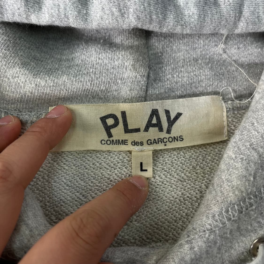 100 꼼데가르송 레드 하트와펜 그레이 후드티  상품이미지4