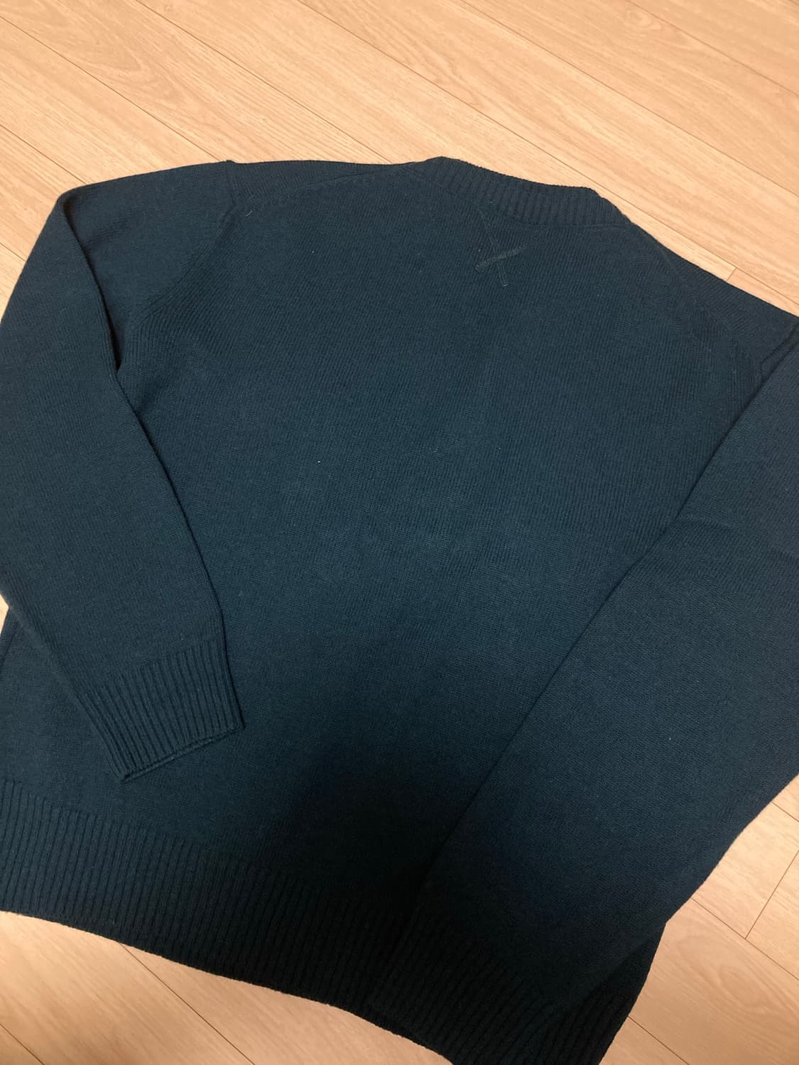 송지오옴므 지제로 다크그린 니트 100사이즈 상품이미지2