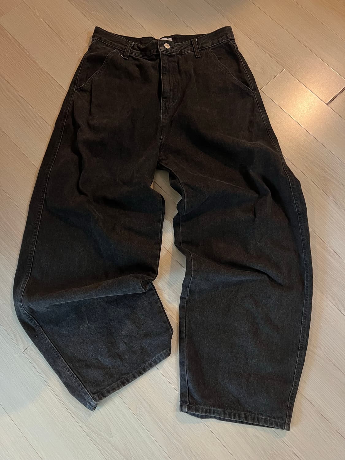 서번트 백프란팅 와이트 데님 팬츠 상품이미지2