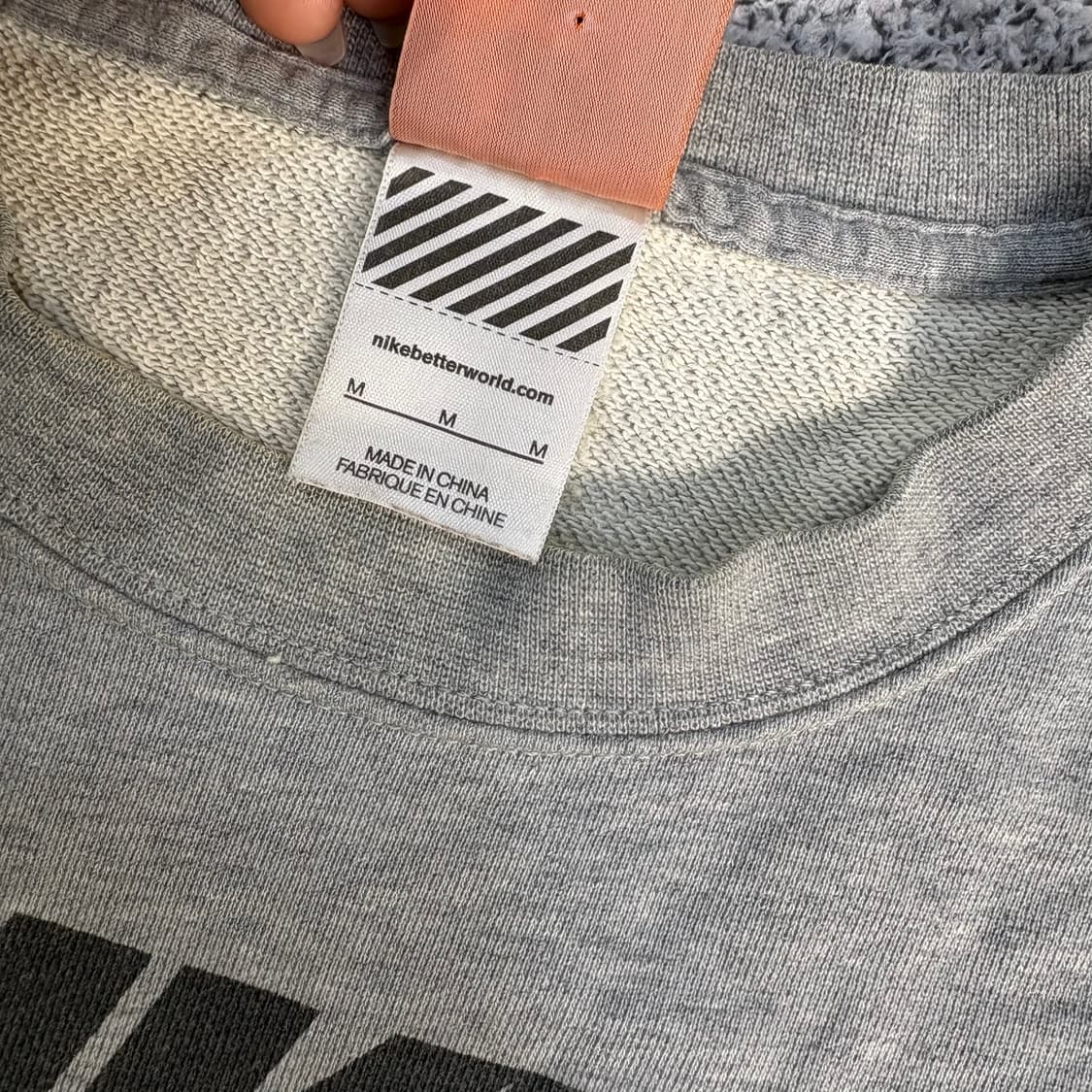 M 나이키 트랙앤필드 인터네셔널 맨투맨 0303J 상품이미지4