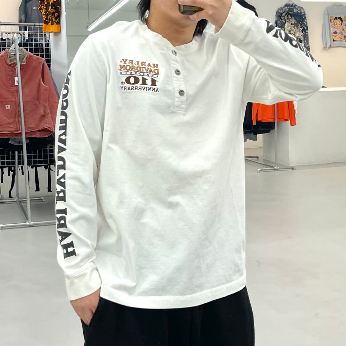 할리데이비슨 110주년 헨리넥 롱슬리브 빈티지 긴팔 티셔츠 화이트 상품이미지1