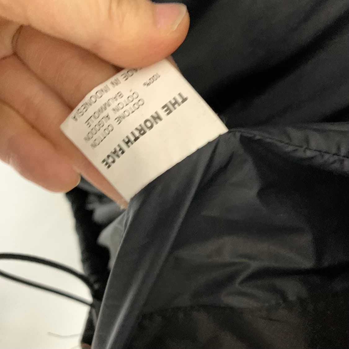 노스페이스 블랙/네이비 빈티지 투톤 눕시 패딩 남성 M 남녀공용 상품이미지6