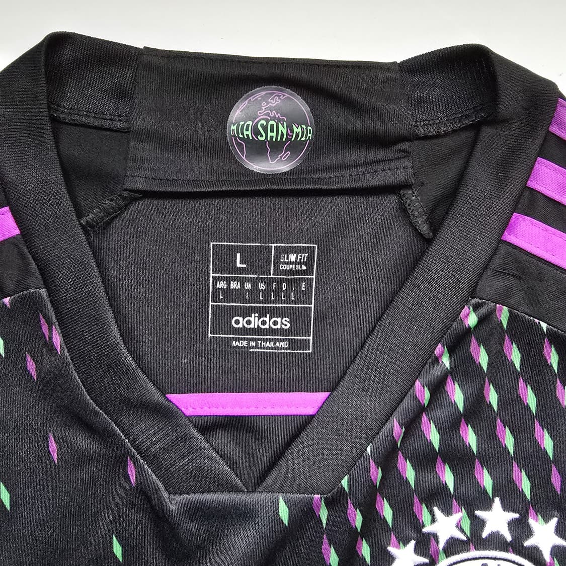 바이에른뮌헨 23/24 서드 유니폼 아디다스 저지 김민재 3번 L 슬림핏 상품이미지4