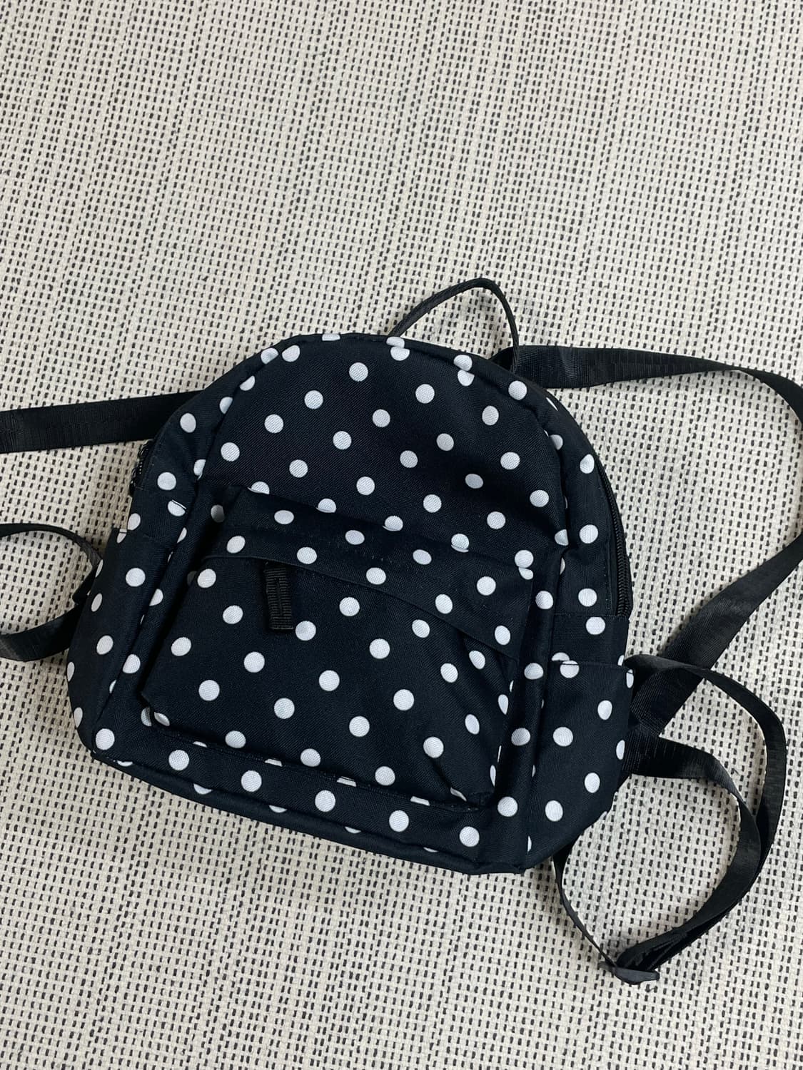 도트 미니백팩 한번씀 수납력 완전 좋음 상품이미지1