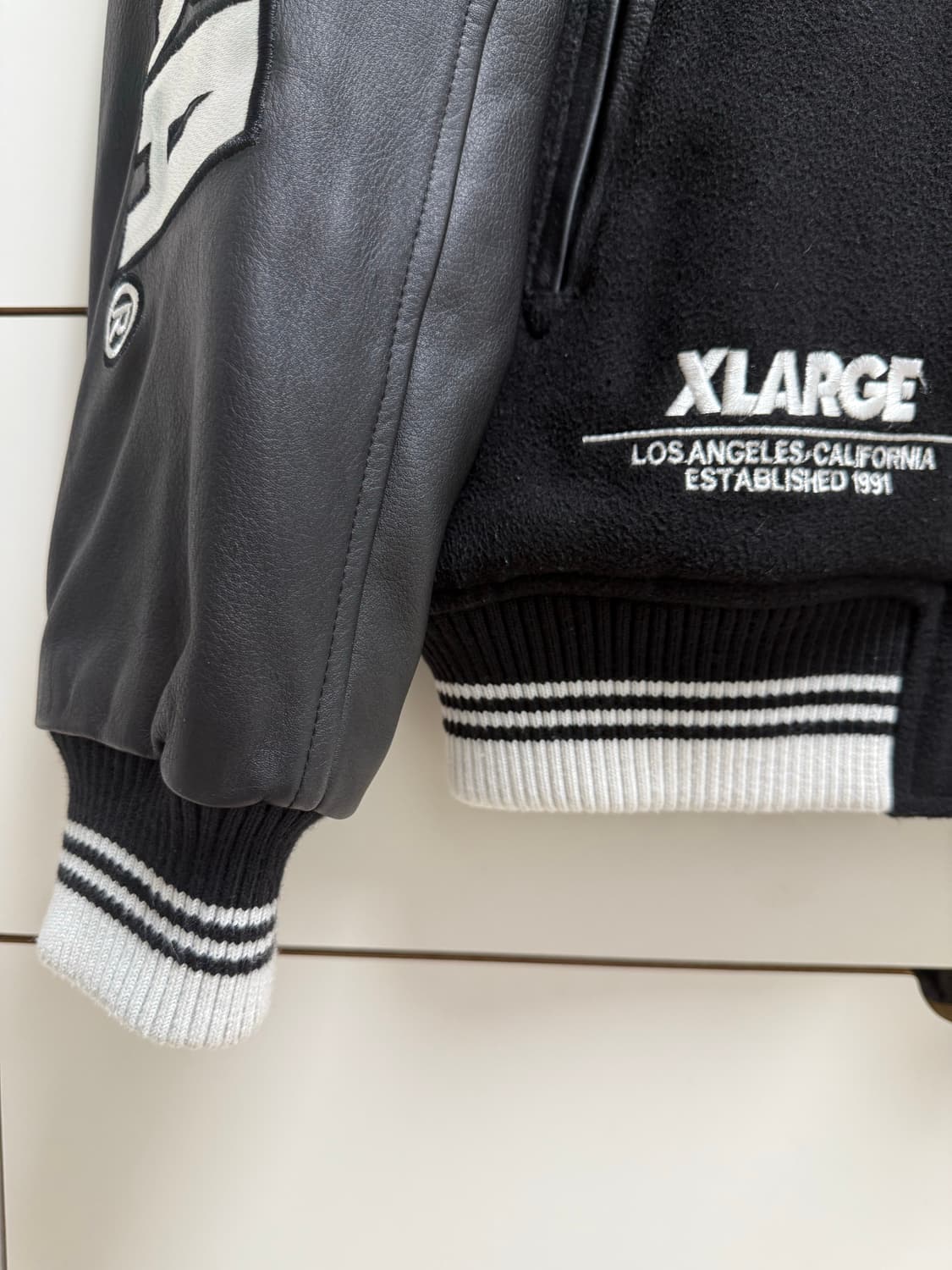 뉴에라 X 엑스라지 X NBA LA 레이커스 바시티 자켓 상품이미지5