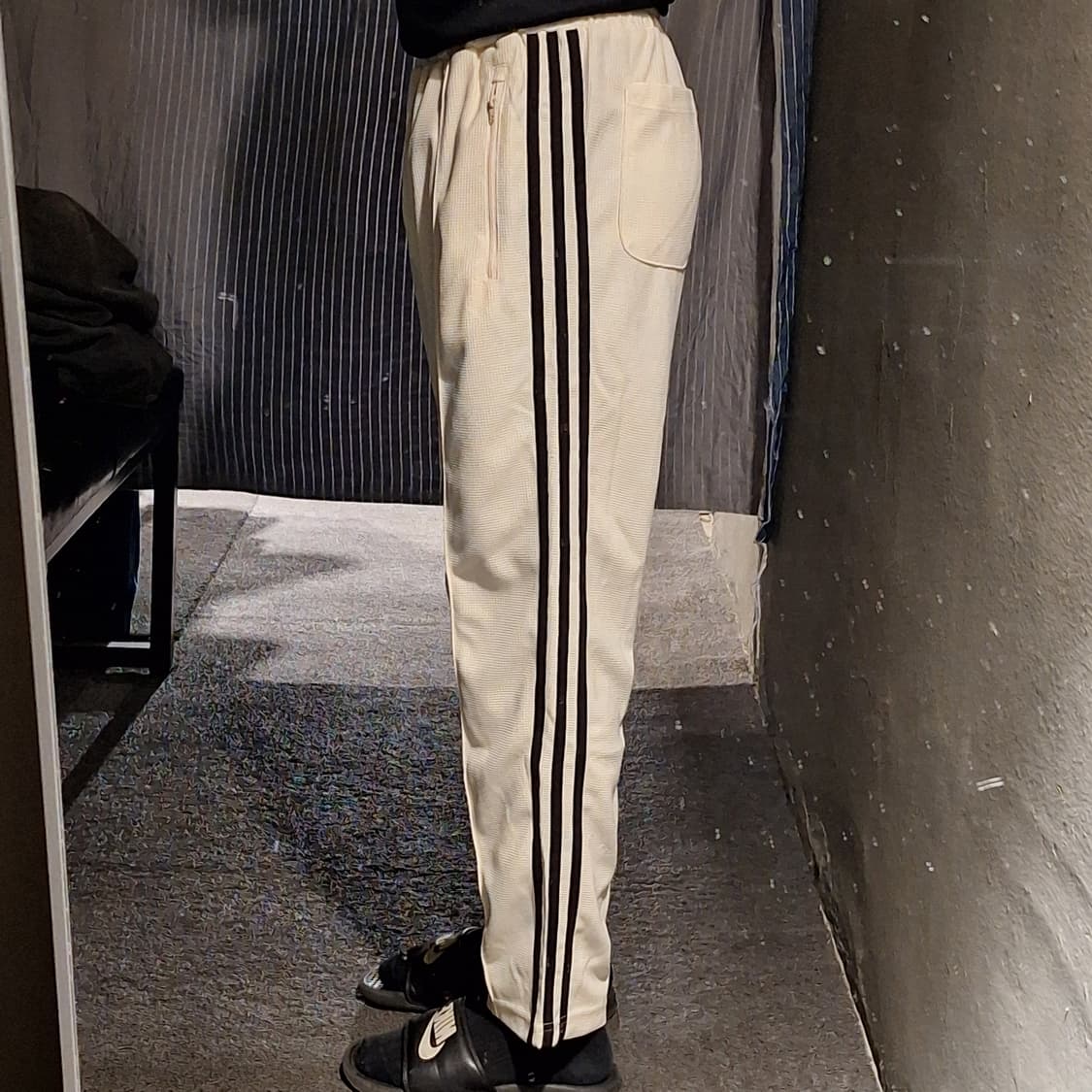 아디다스 크림 블랙 클래식 와플 베켄바우어딩 스웻팬츠 트레이닝복 상품이미지2