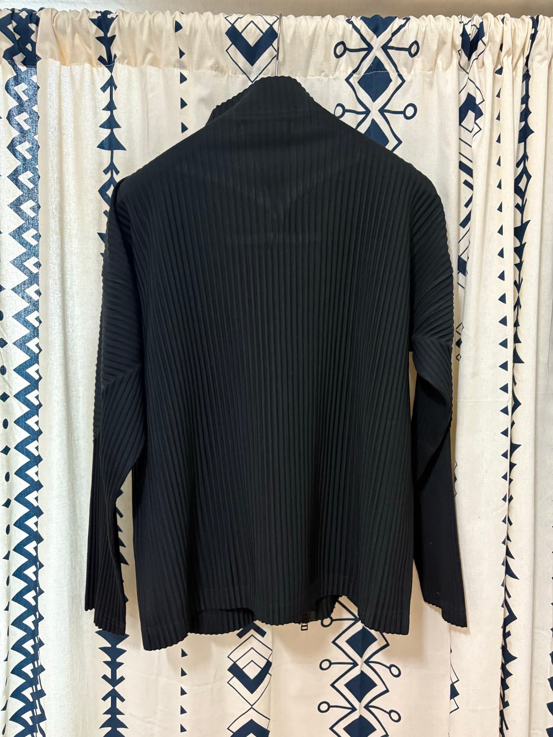 옴므 플리세 / 이세이 미야케 베이직 자켓 상품이미지4