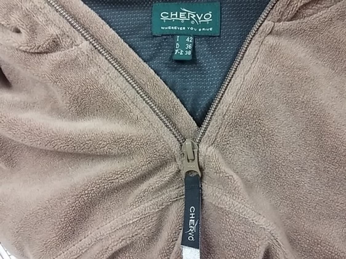 CHERVO 쉐르보 폴라 반집업 골프웨어 여성 77
​ 상품이미지6