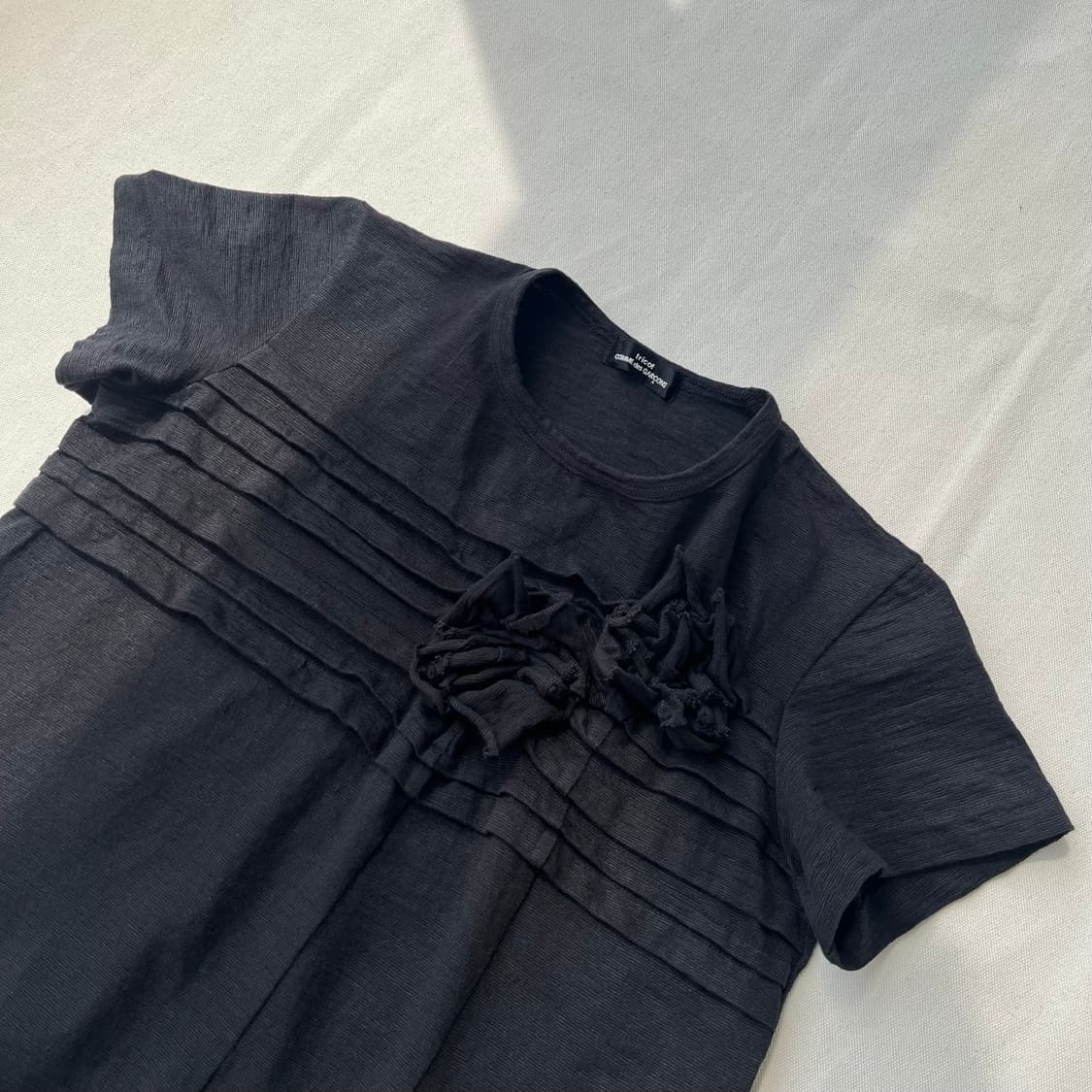 꼼데가르송 트리콧 AD2002 플리츠 구조 디테일 티셔츠 상품이미지2