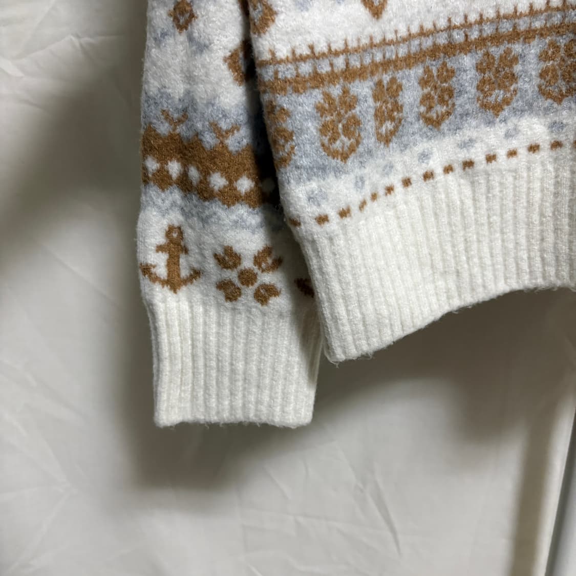 유니클로 X JW앤더슨 노르딕 니트 / 아이보리, M 상품이미지5