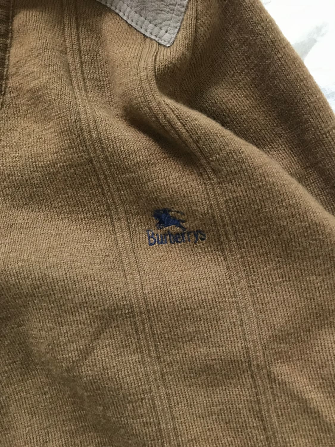 버버리 90년대 올드스쿨 코만도 니트 카멜 상품이미지7
