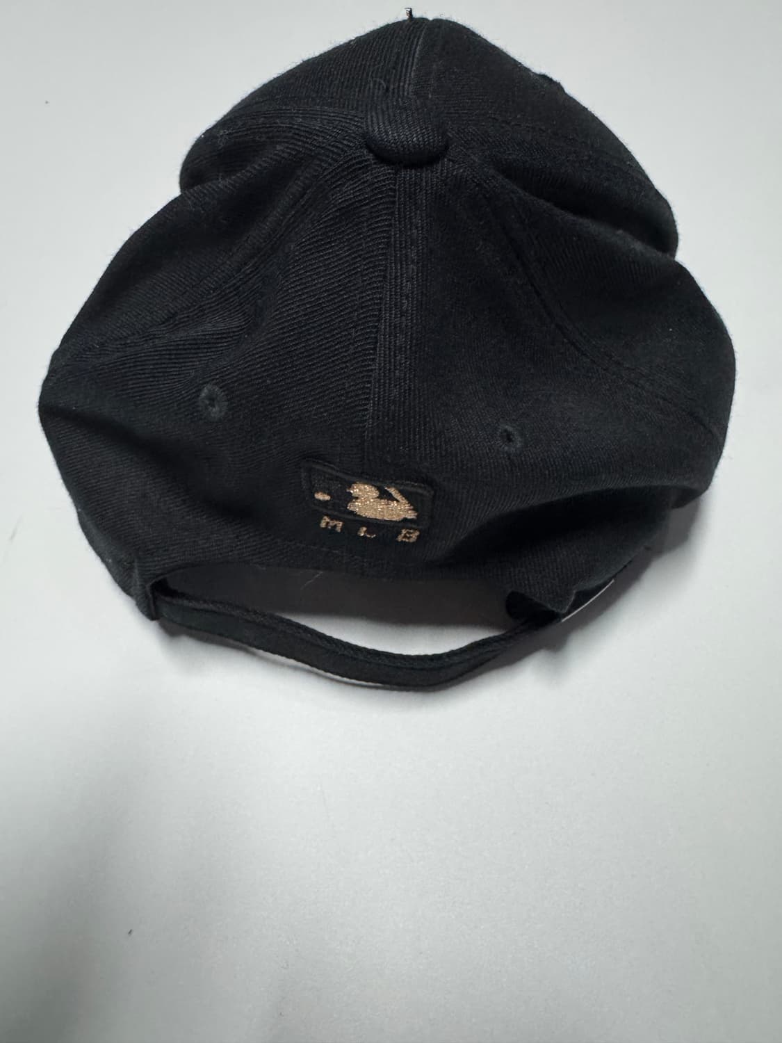 MLB 자수 골드 와펜 블랙 볼캡 F 상품이미지2