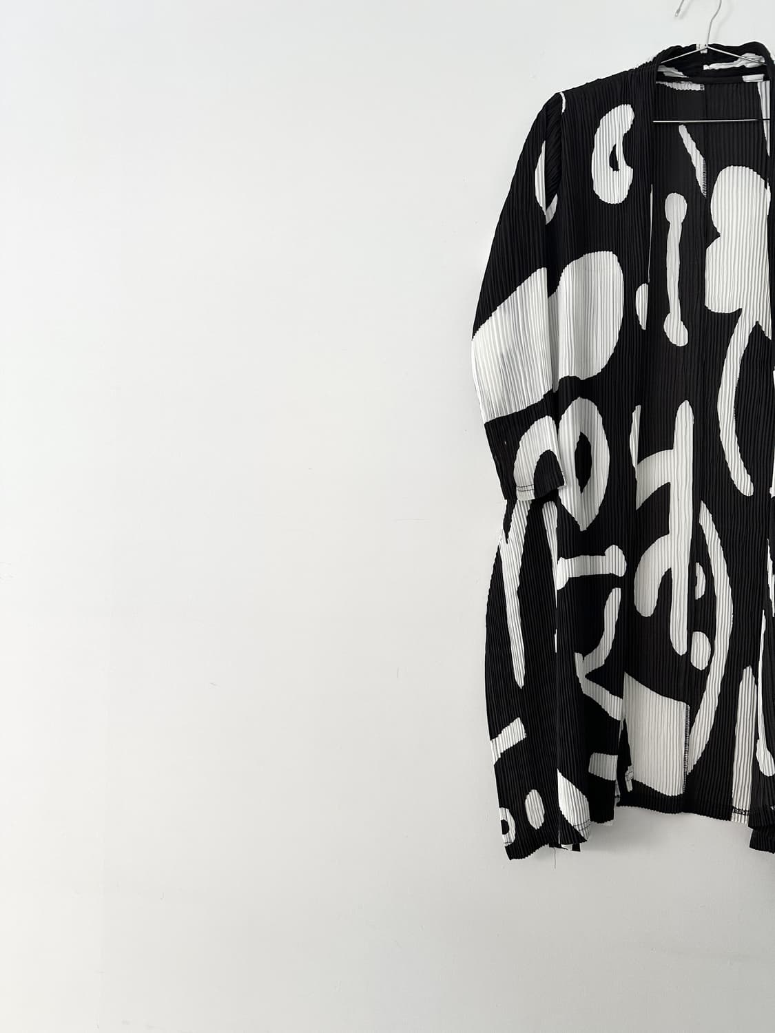 LIE SANGBONG Art open pleats cardigan  상품이미지2