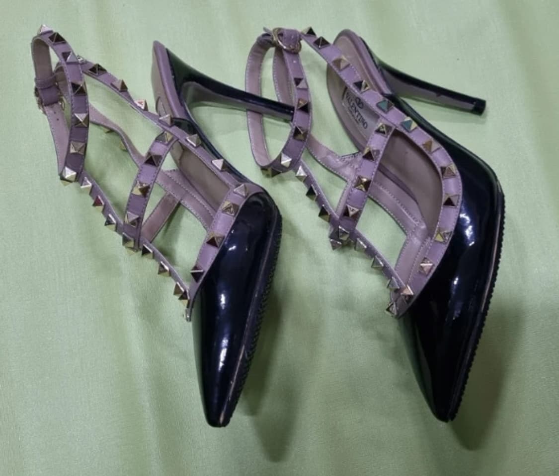Valentino 발렌티노  락스터드힐 라벤더 블랙 39 상품이미지3
