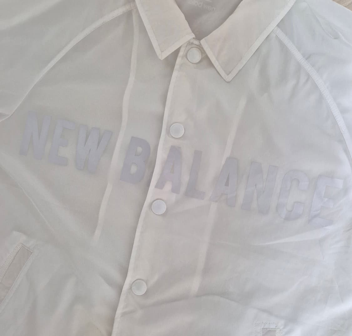 뉴발란스 경량 코치자켓 상품이미지2