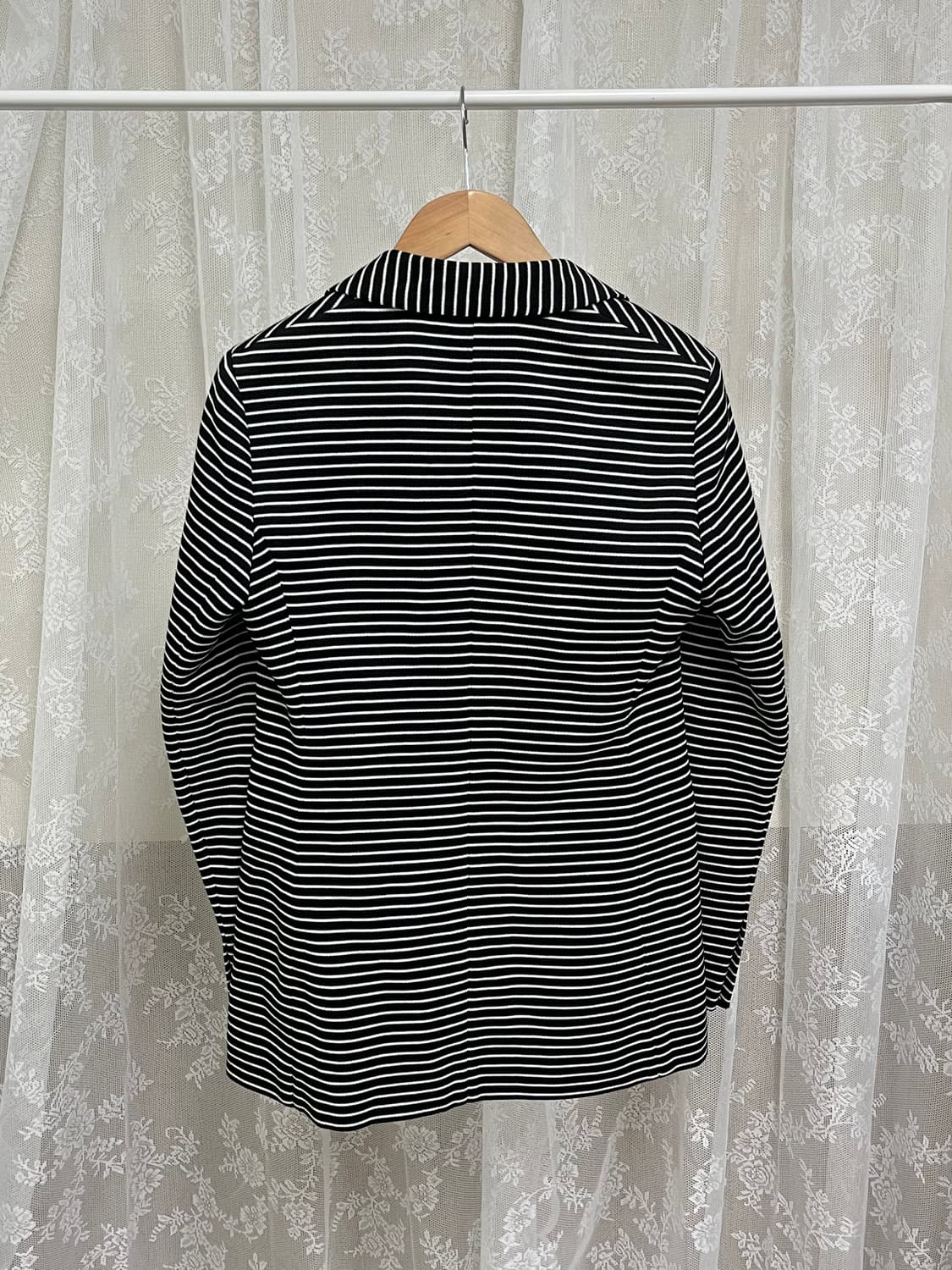 S) 휴고 보스 BOSS 여성 원버튼 스트라이프 자켓 블랙 상품이미지2