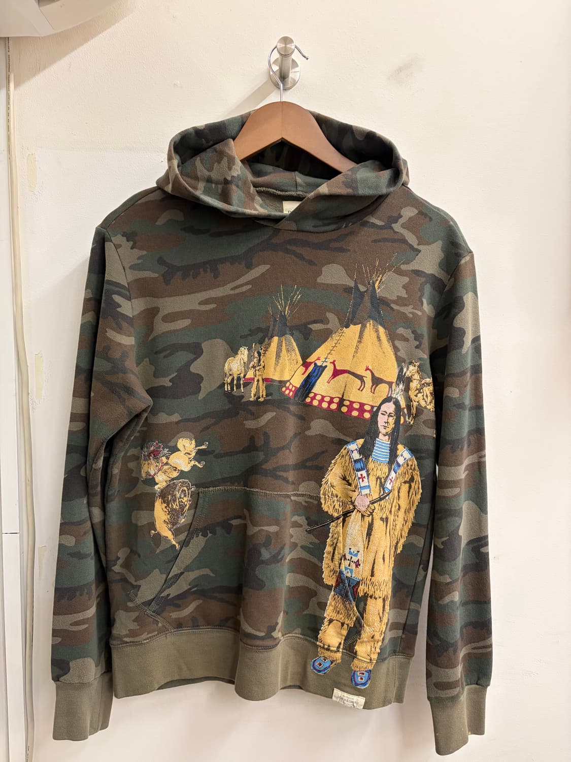 N70. 데님앤서플라이 카모 후드티 상품이미지1