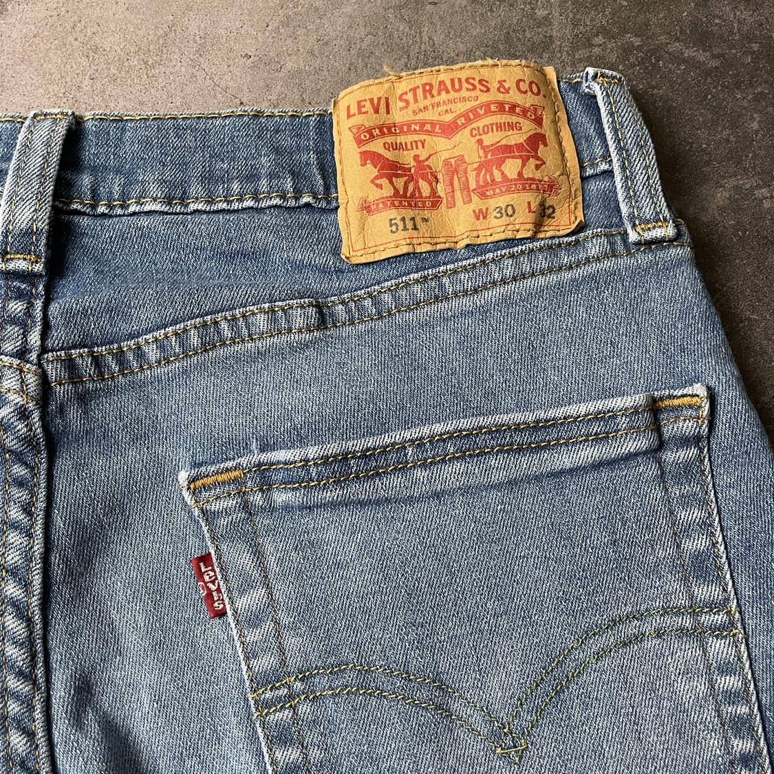 LEVI'S 리바이스511 슬림 스트레이트핏 코튼 데님 팬츠 A00721 상품이미지7