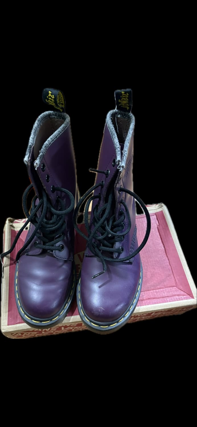 닥터마틴 퍼플 8홀 uk4 상품이미지2