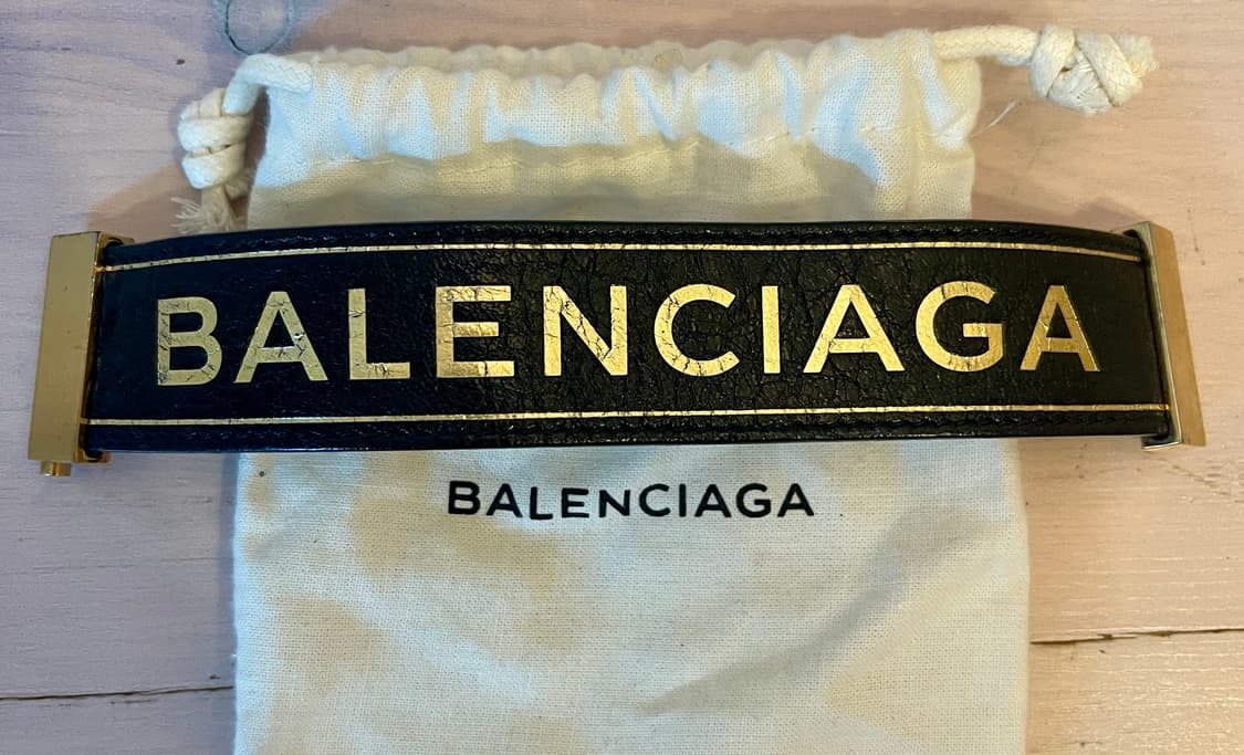 발렌시아가 Balenciaga 로고 커프 레더 팔찌 블랙 M 상품이미지2