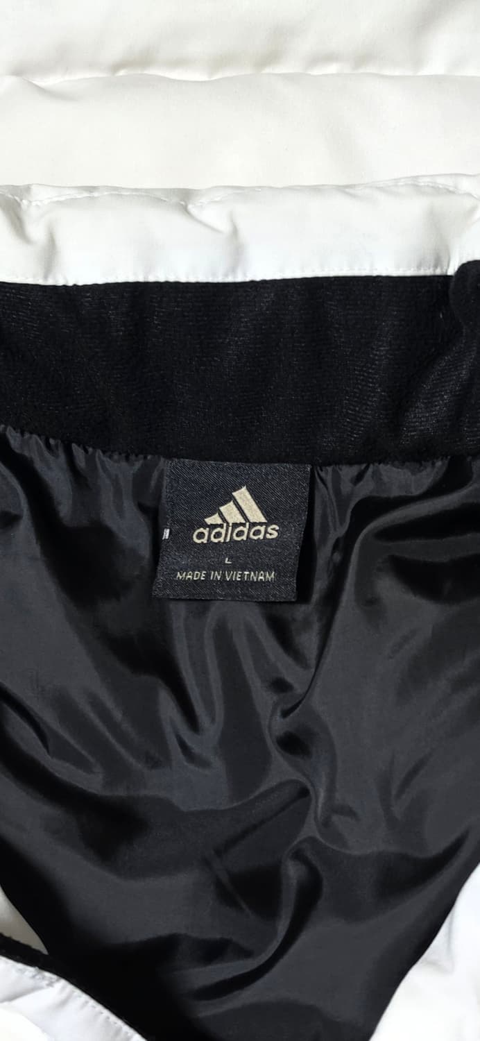 아디다스 경량 패딩 조끼 L 상품이미지3