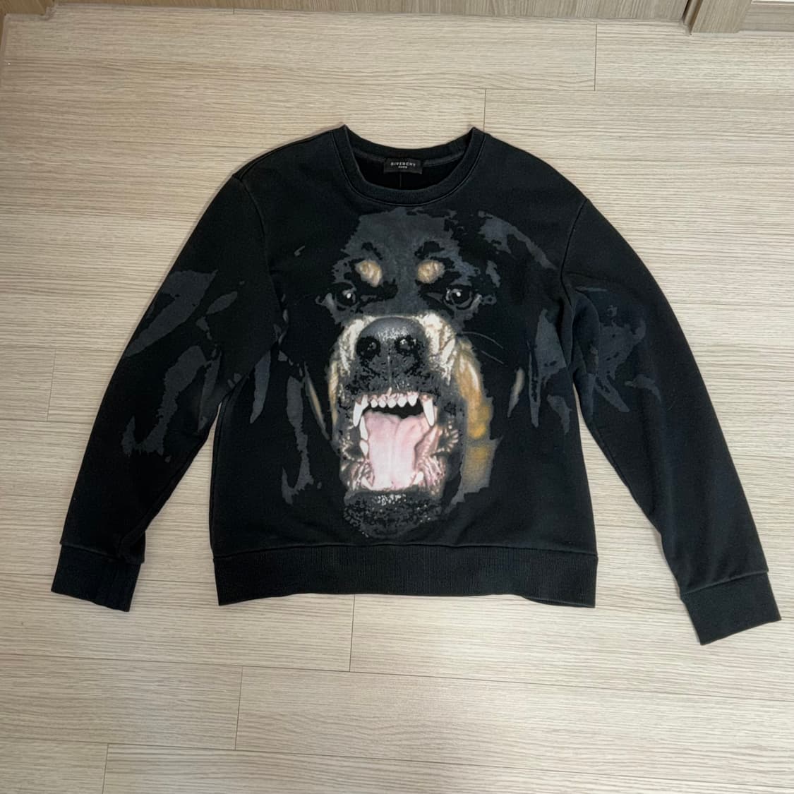 지방시 로트와일러 맨투맨 M 상품이미지2