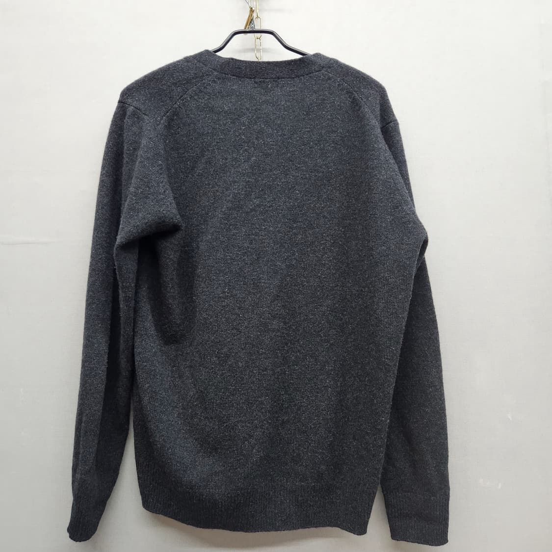 유니클로 차콜색 모100% 가디건 L(L) 상품이미지4