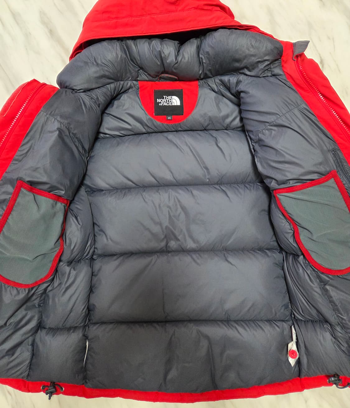 노스페이스 하이벤트 다운 패딩 상품이미지4