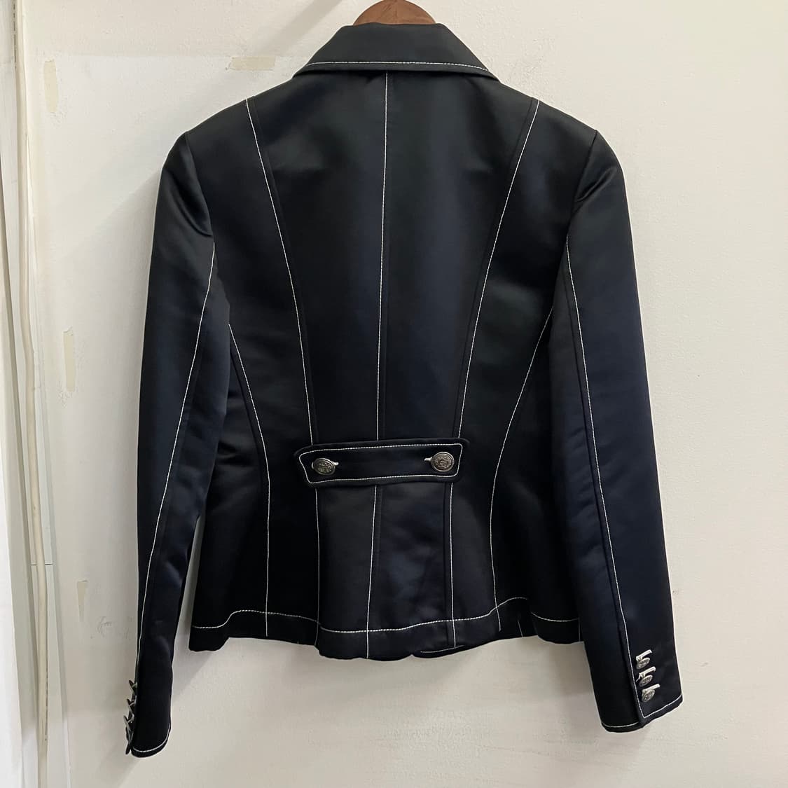 N319 모스키노 디테일 절개 스티치 자켓 상품이미지3