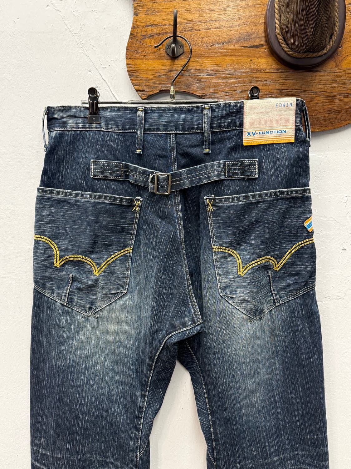 Japan EDWIN Curved Buckle Back Denim 상품이미지2
