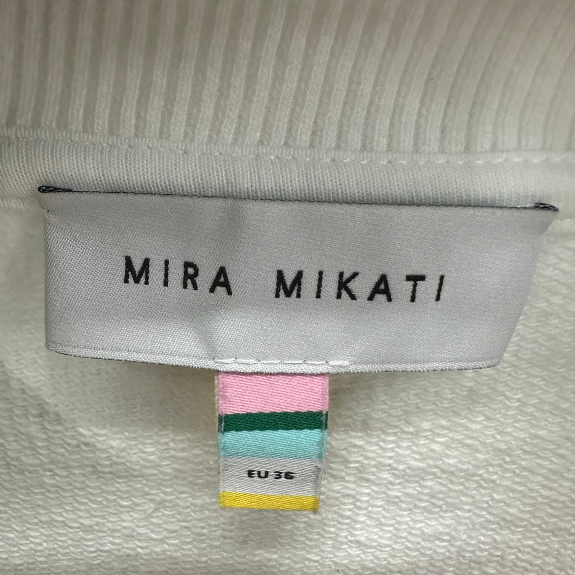 90 MIRA MIKATI 미라미카티 여자 루즈핏 그래픽 맨투맨 상품이미지3