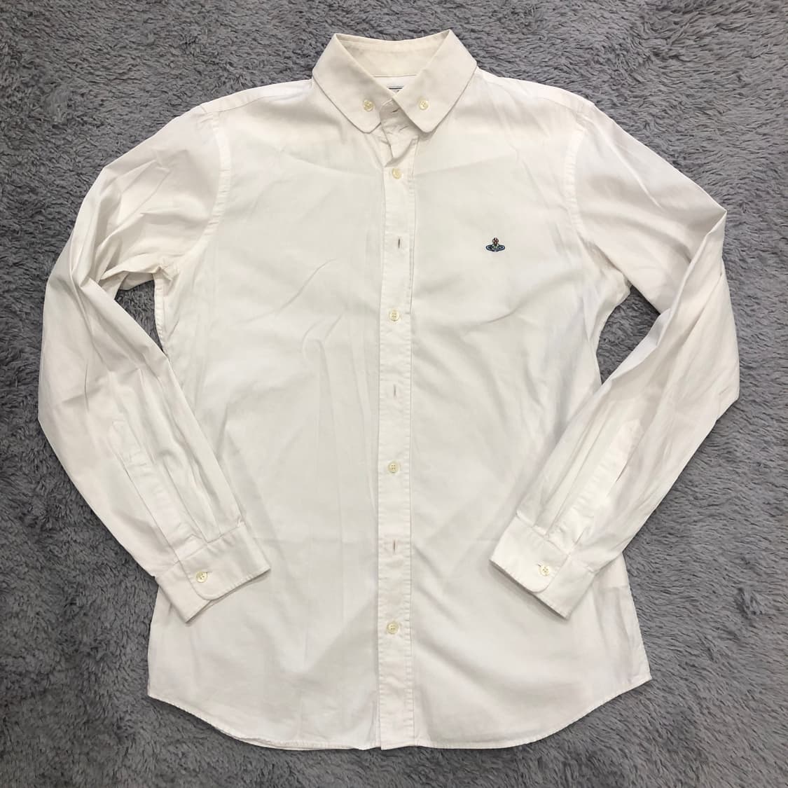 비비안웨스트우드 라운드카라 100사이즈 상품이미지1